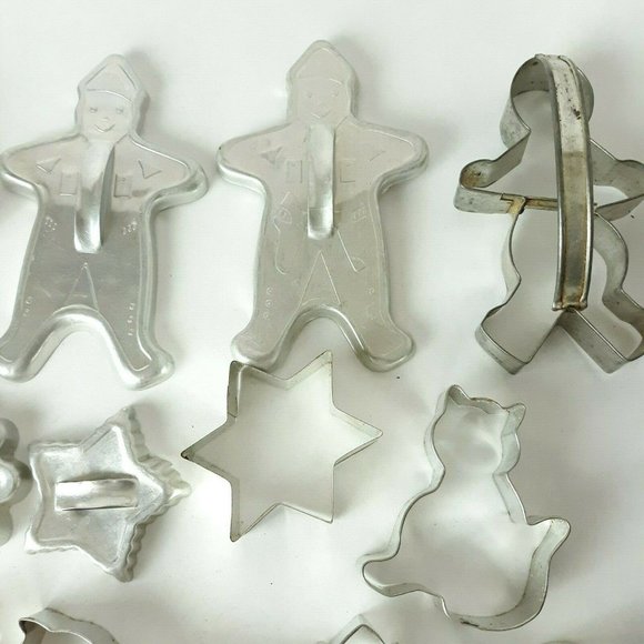 Metal Cookie Cutters Lot 19 Holidays Gingerbread - Picture 3 of 7